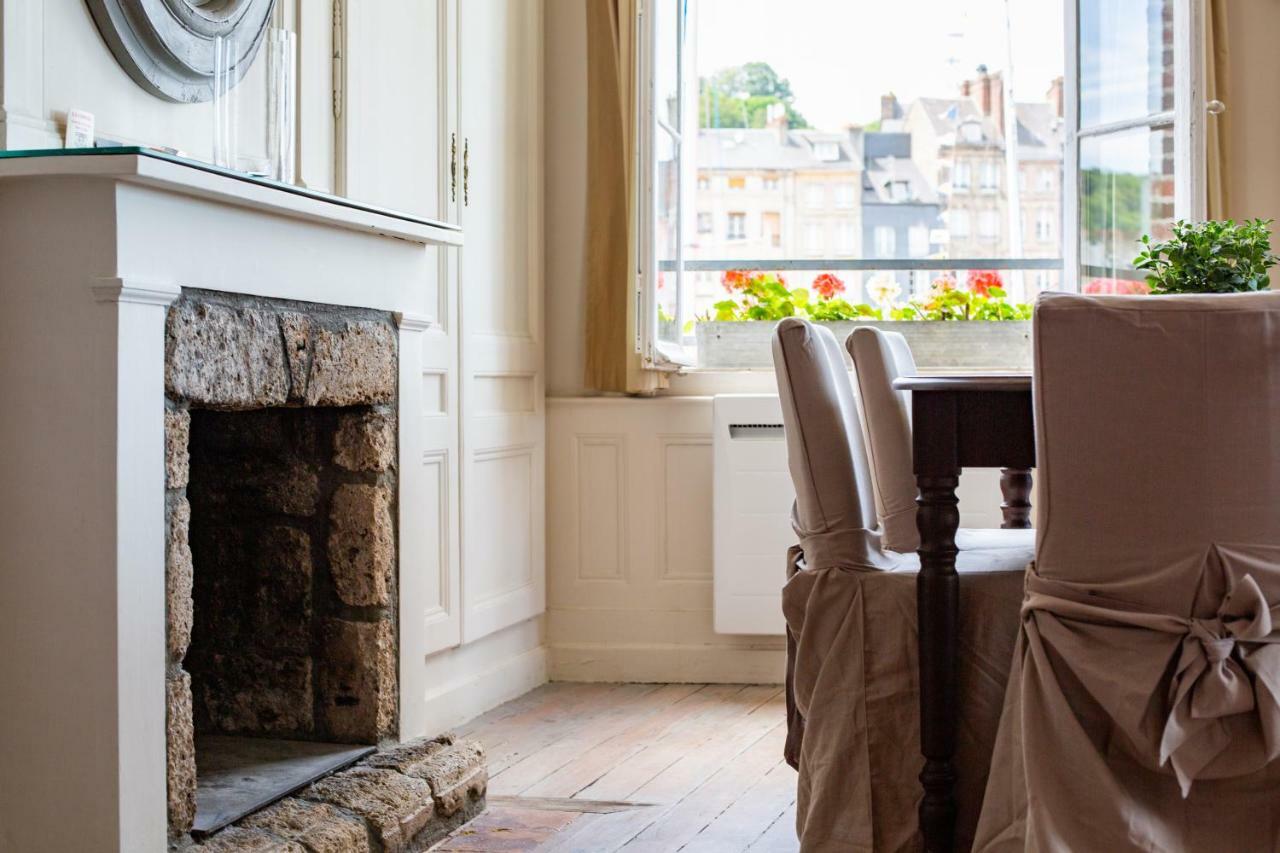 Appartement Vieux Bassin Honfleur Extérieur photo