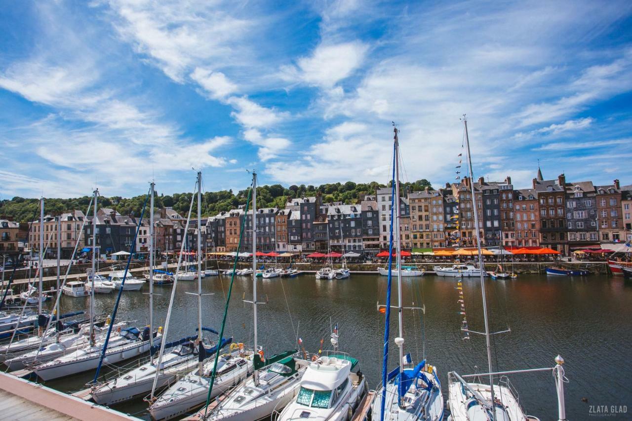 Appartement Vieux Bassin Honfleur Extérieur photo